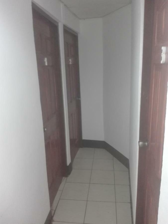 Hostal Don Frank San Carlos Bagian luar foto