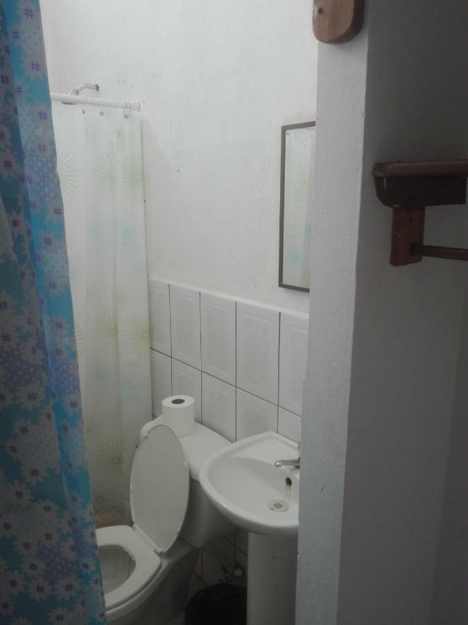 Hostal Don Frank San Carlos Bagian luar foto